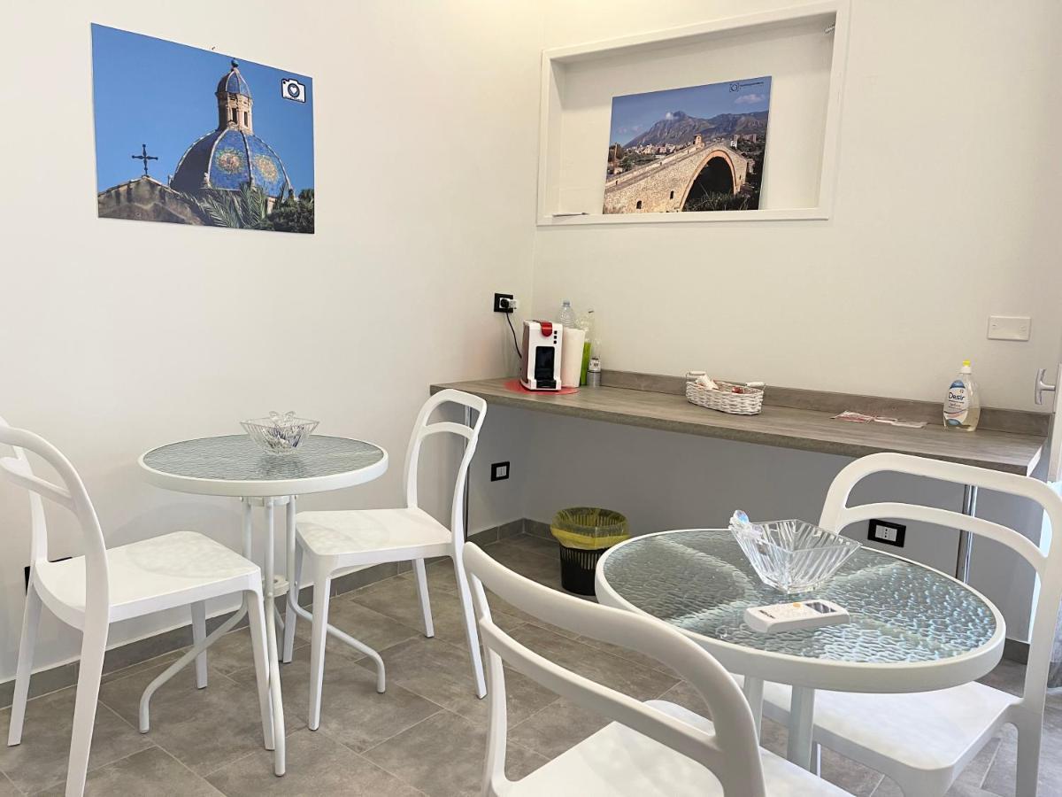 Couette-café Antichi Cortili Termini Imerese